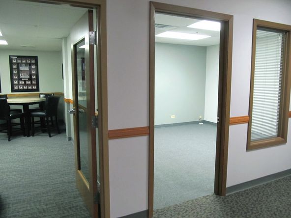 Suite 101 E